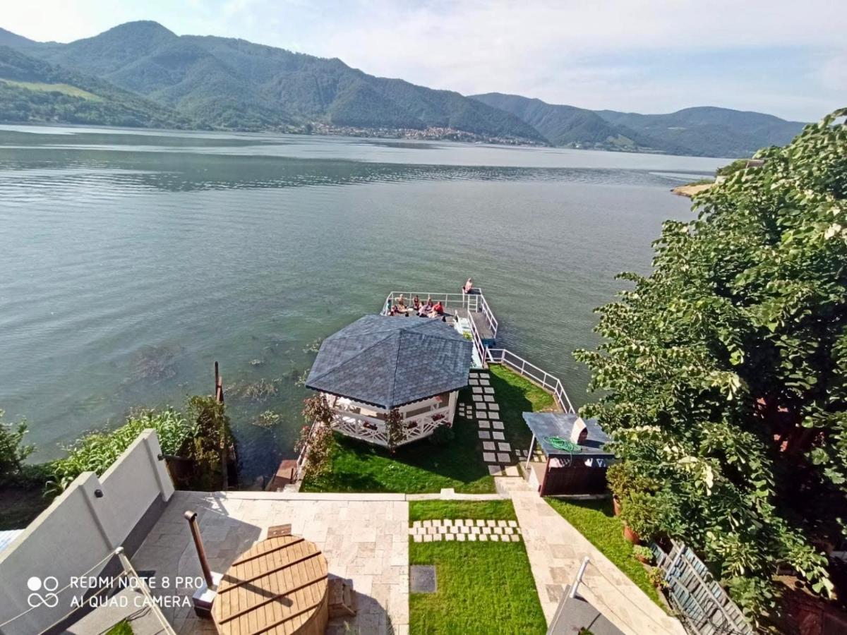 Noah River House Orşova Exterior foto